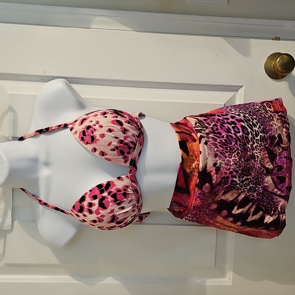 VENUS Animal Print Pink and Black Bikini Top And Swim Skirt Bottom - Picture 2 of 11